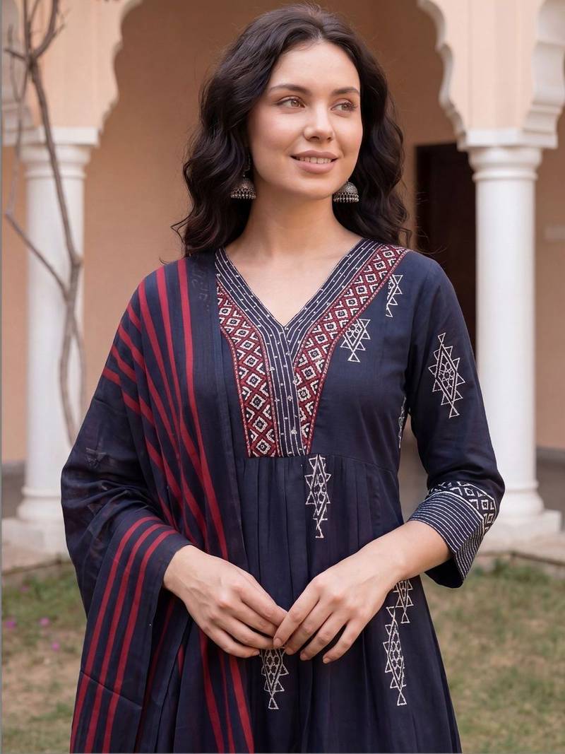 Women Printed Panelled Thread Work  Cotton Kurta with Trousers & With Dupatta