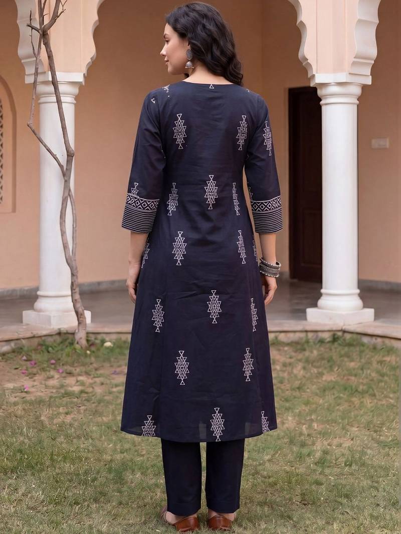 Women Printed Panelled Thread Work  Cotton Kurta with Trousers & With Dupatta