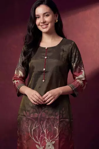 Women Animal Printed Regular Kurta with Trousers & With Dupatta