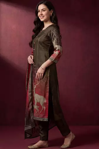 Women Animal Printed Regular Kurta with Trousers & With Dupatta