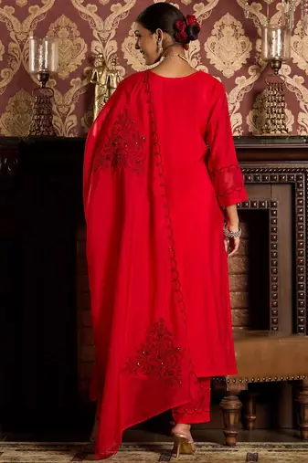 Ethnic Motifs Embroidered Sequined Straight Kurta With Trousers & Dupatta