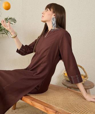 Women Regular A-Line Kurta with Trousers 5