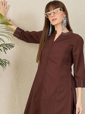 Women Regular A-Line Kurta with Trousers 6