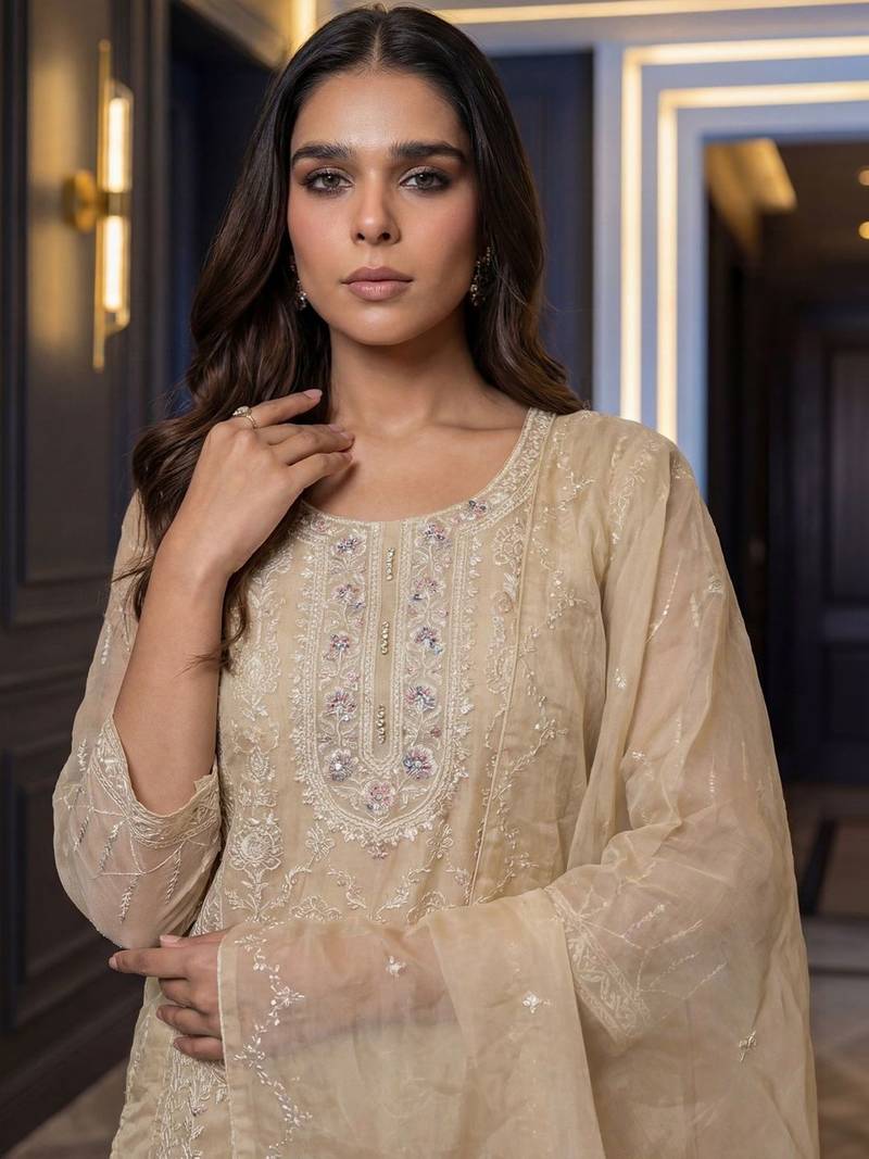 Women Ethnic Motifs Embroidered Regular Thread Work Kurta with Trousers & With Dupatta