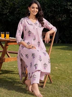 Women Printed Regular  Cotton Kurta with Trousers 5