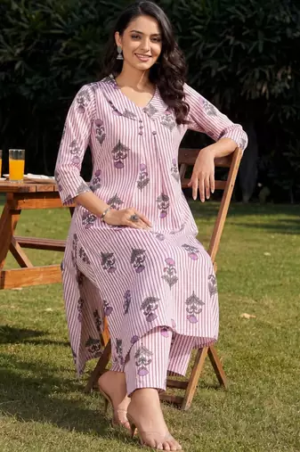 Women Printed Regular  Cotton Kurta with Trousers