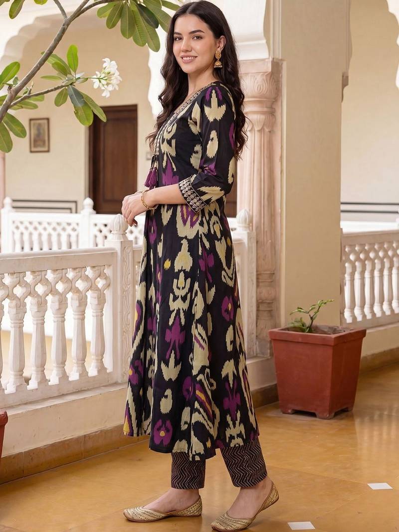 Women Ethnic Motifs Printed Regular  Cotton Kurta with Trousers & With Dupatta