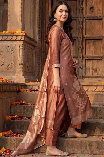Women Ethnic Motifs Regular Kurta with Trousers & With Dupatta