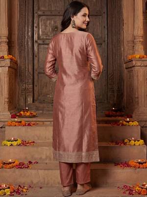Women Ethnic Motifs Regular Kurta with Trousers & With Dupatta 4