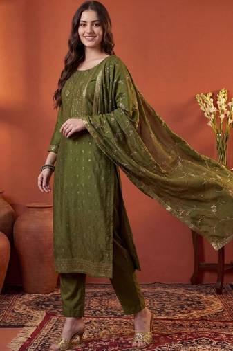 Women Ethnic Motifs Embroidered Regular Kurta with Trousers & With Dupatta