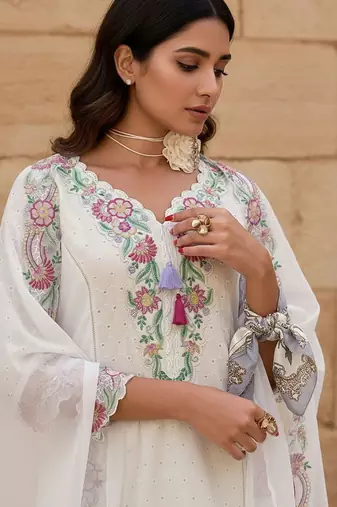 Women Floral Embroidered Regular Sequinned  Cotton Kurta & Trousers & Dupatta
