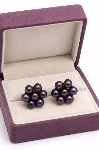 Dark purple freshwater pearl cluster flower stud earrings