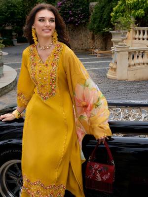 Floral Embroidered Thread Work Kurta With Trousers & Dupatta 3
