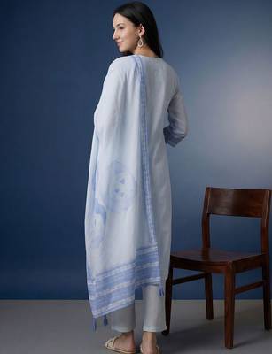 Women Dyed Regular Linen Kurta with Trousers & With Dupatta 6