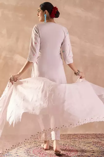 Floral Embroidered V-Neck Thread Work Pure Cotton Kurta With Trousers & Dupatta
