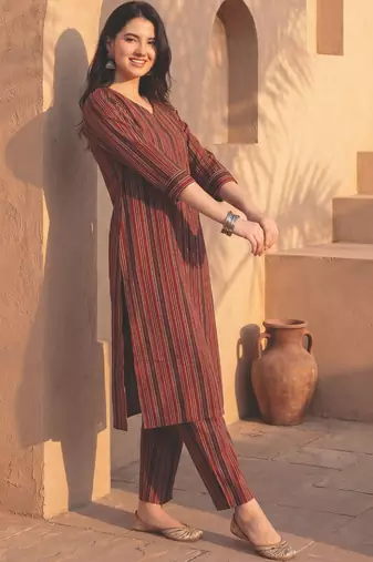 Women Printed Regular Pure Cotton Kurta with Trousers
