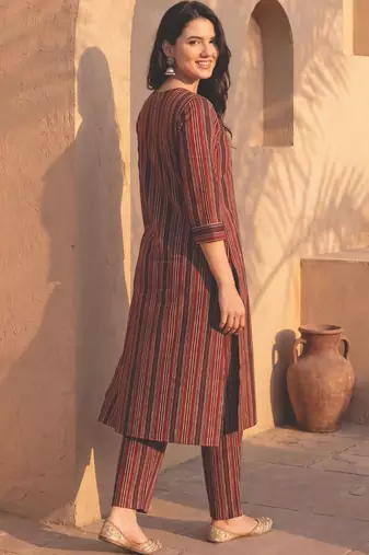 Women Printed Regular Pure Cotton Kurta with Trousers
