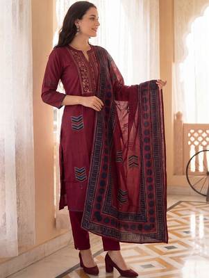 Women Ethnic Motifs Embroidered Regular Thread Work Pure Cotton Kurta with Trousers & With Dupatta 1