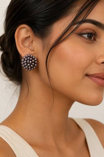 Grey freshwater pearl cluster stud earrings for women