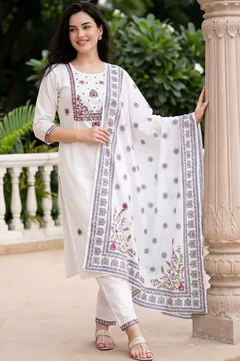 Women Ethnic Motifs Embroidered Regular Thread Work Pure Cotton Kurta with Trousers & With Dupatta