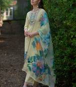 Women Floral Embroidered Regular Thread Work  Cotton Kurta with Trousers & With Dupatta