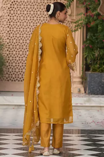 Floral Embroidered Zari Organza Kurta With Trousers And Dupatta
