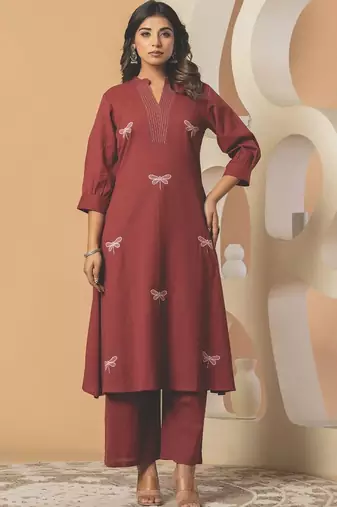 Women Embroidered Regular Thread Work Pure Cotton Kurta with Palazzos