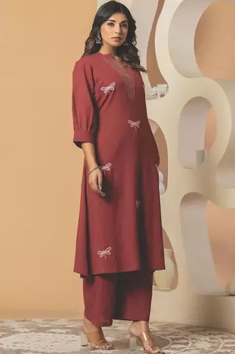 Women Embroidered Regular Thread Work Pure Cotton Kurta with Palazzos