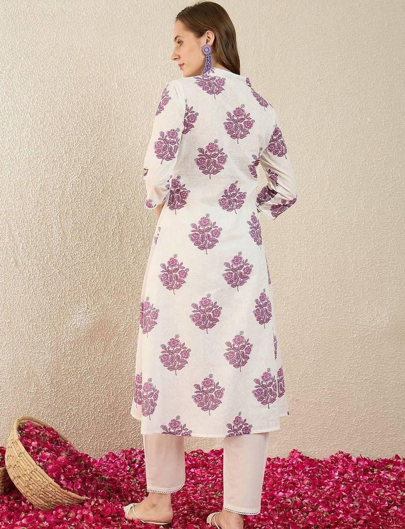 Women Floral Printed Pleated  Cotton Kurta with Trousers