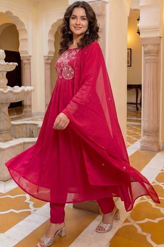 Women Ethnic Motifs Embroidered Thread Work Cotton Kurta with Trousers & With Dupatta