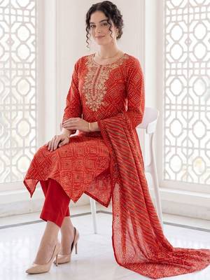 Women Ethnic Motifs Printed Regular Mirror Work  Cotton Kurta with Trousers & With Dupatta 5