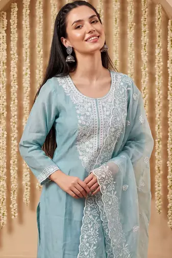 Women Ethnic Motifs Embroidered Regular Chikankari Kurta with Trousers & With Dupatta
