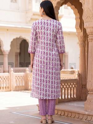 Women Paisley Printed Regular  Cotton Kurta with Trousers & With Dupatta 5