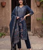 Women Ethnic Motifs Printed Regular  Cotton Kurta with Trousers & With Dupatta