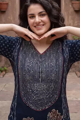 Women Ethnic Motifs Printed Regular  Cotton Kurta with Trousers & With Dupatta