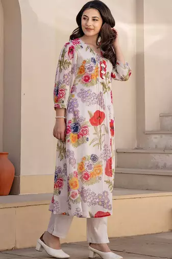 Women Floral Printed V-Neck  Cotton A-Line Kurta with Trouser