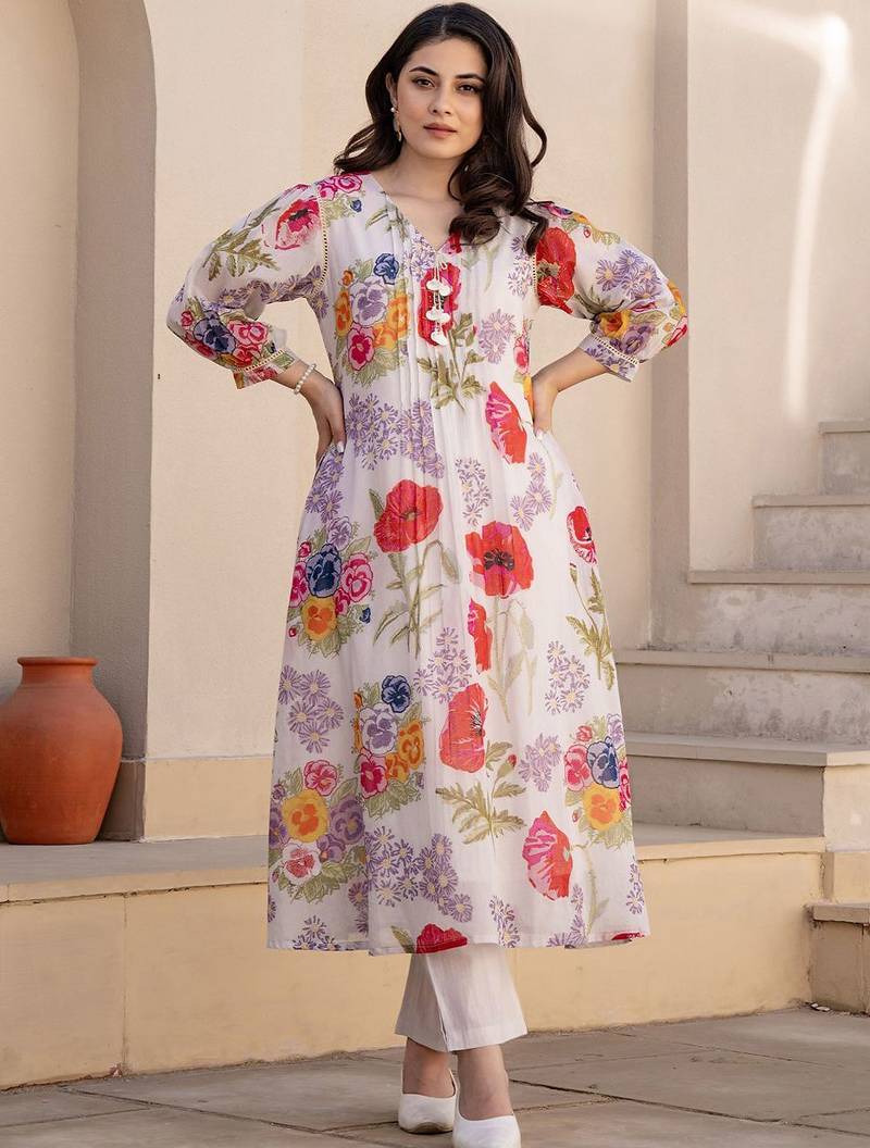 Women Floral Printed V-Neck  Cotton A-Line Kurta with Trouser