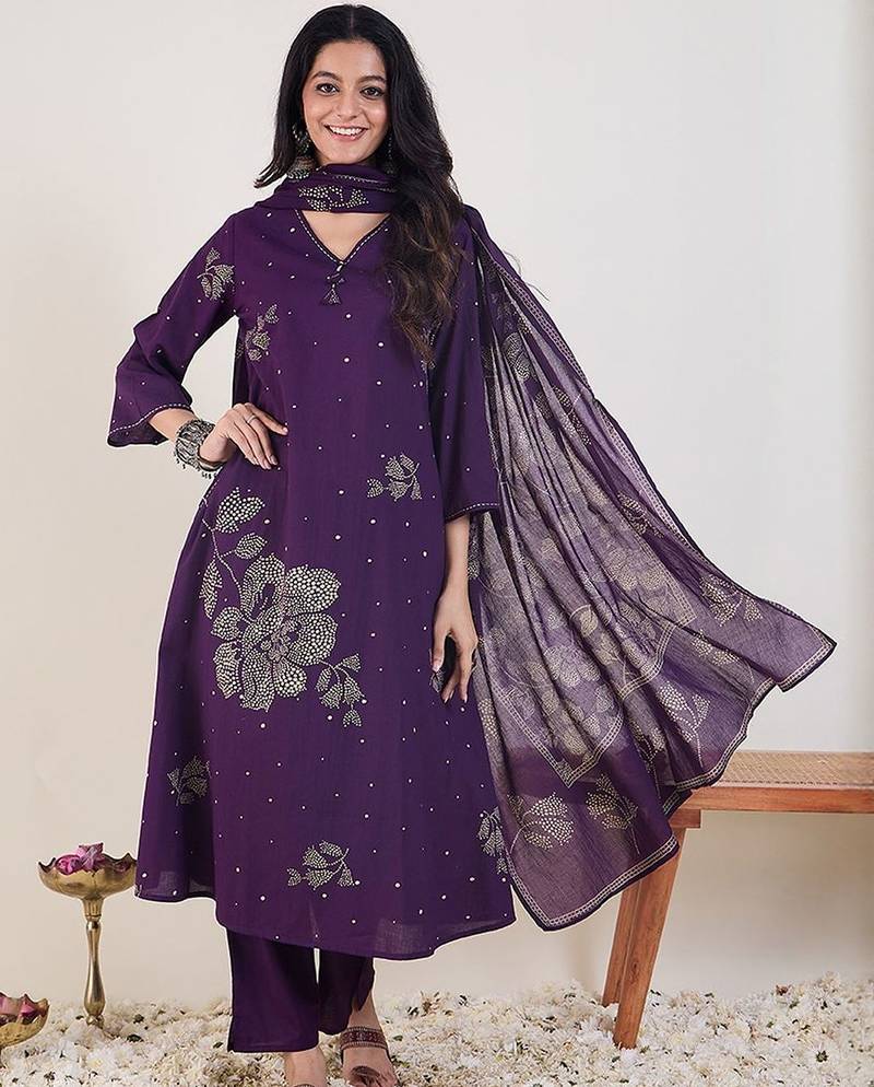 Ethnic Motifs Printed V-Neck  Cotton Anarkali Kurta With Trousers & Dupatta