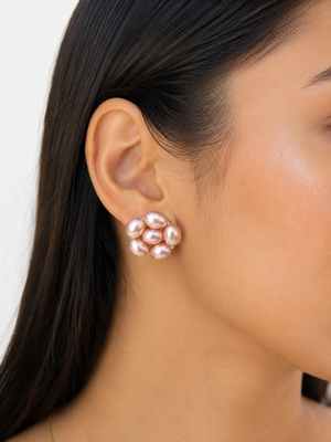 Freshwater pearl cluster stud earrings, pink, gold tone 1