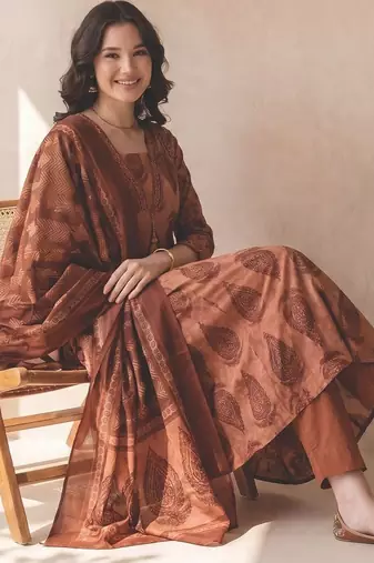 Women Ethnic Motifs Printed Empire Sequinned Pure Cotton Kurta with Trousers & With Dupatta