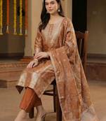 Women Regular Kurta with Trousers & With Dupatta