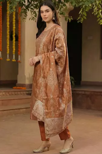 Women Regular Kurta with Trousers & With Dupatta