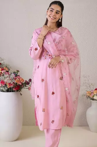 Floral Embroidered Round Neck Thread Work Straight Kurta & Trousers & Dupatta