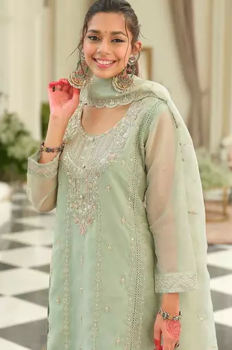 Ethnic Motifs Embroidered Round Neck Straight Kurta With Trousers & Dupatta