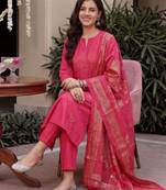 Ethnic Motifs Embroidered Thread Work Kurta with Trousers & With Dupatta