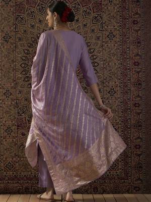 Ethnic Motifs Embroidered Thread Work Straight Kurta With Trousers & Dupatta 5