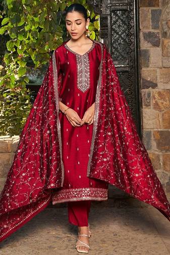 Ethnic Motifs Embroidered V-Neck Thread Work Kurta with Trousers & Dupatta