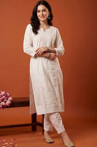 Women Ethnic Motifs Embroidered Chikankari Kurta with Trousers