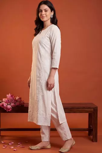 Women Ethnic Motifs Embroidered Regular Chikankari Kurta with Trousers