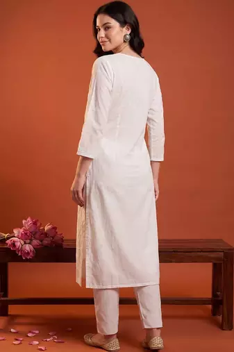 Women Ethnic Motifs Embroidered Regular Chikankari Kurta with Trousers